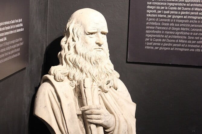 From Florence: Private Day Trip to Leonardo's Birthplace & Lunch - Stop 2 in Vinci: Museo Leonardiano di Vinci and the machine-focused exhibits