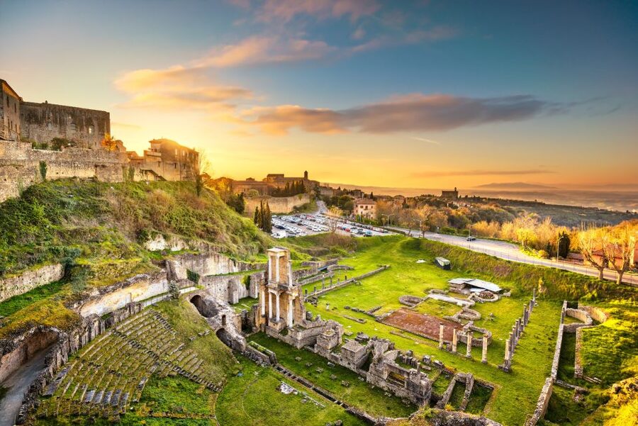 From Florence: PRIVATE Tour of San Gimignano and Volterra - San Gimignano UNESCO: towers, Piazza Duomo, and Piazza della Cisterna