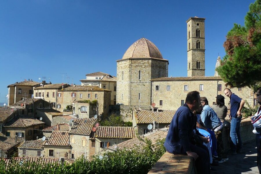 From Florence: PRIVATE Tour of San Gimignano and Volterra - Volterra’s medieval power centers: Fortezza Medicea and Palazzo dei Priori