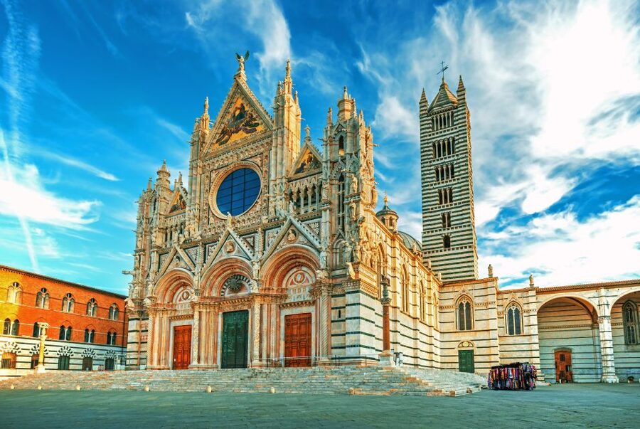 From Florence: Siena & San Gimignano Tour with Chianti Views - Siena with 2.5 hours of breathing room: Piazza del Campo and Duomo area