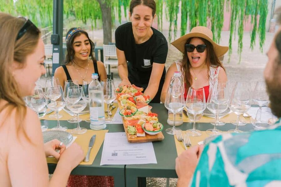 From Florence: Tuscany, Siena, San Gimignano & Winery Lunch - Chianti Hills Winery Tour and the 6-Wine Lunch Setup