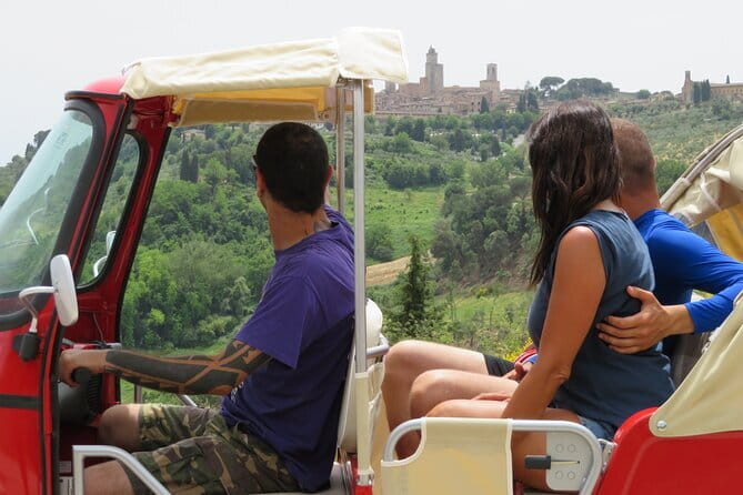 From Florence:Tuscany Tuk Tuk with Lunch, Wine & San Gimignano - Ulignano and the winery: lunch plus wine and olive oil, the Tuscan way