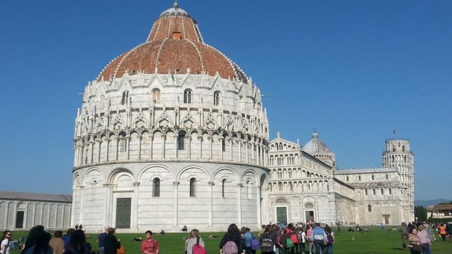 From Livorno: Guided Day Trip to Florence and Pisa by Bus - Piazza della Repubblica: the 1-hour break you’ll actually use