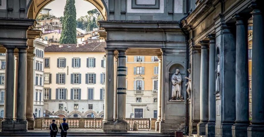 From Rome: Florence Uffizi & Accademia Guided Tour - Uffizi Gallery Tour: Famous Paintings, Guided Like a Story