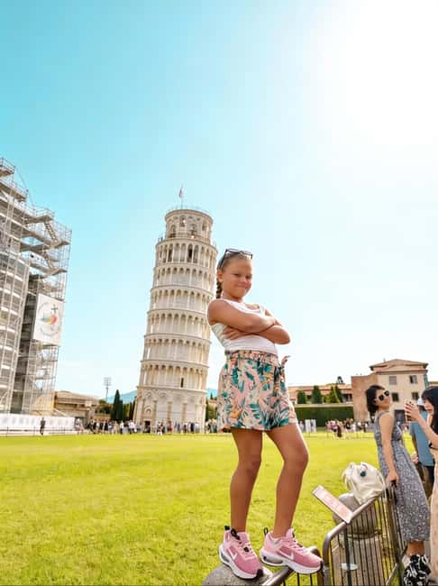 From San Gimignano: Half-Day Guided Tour to Pisa - San Gimignano to Pisa by Air-Conditioned Coach