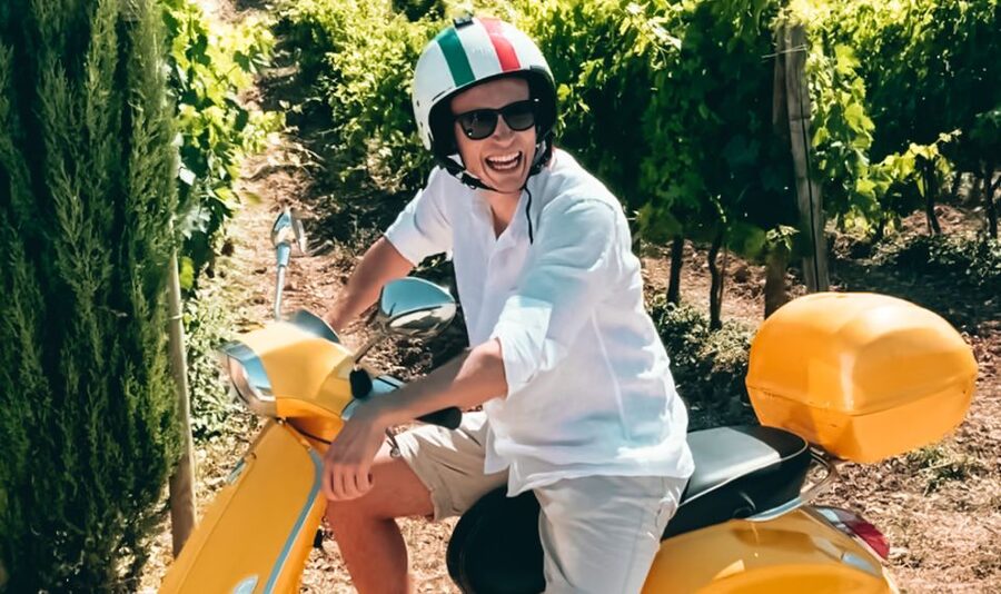From San Gimignano: Vespa Tour in Chianti - Riding the original Vespa: the part you’ll either love or stress about