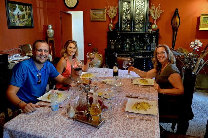 Full-Day Small-Group Truffle Hunting in Tuscany with Lunch - Getting out of Florence: the 10:00 start and your day’s rhythm