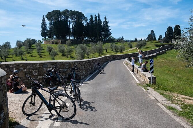 Full-Day Tuscany and Chianti Hills Bike Tour With Lunch at Farm - Quick hits worth knowing