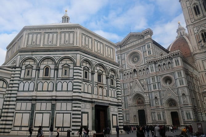Grand Florence: Private City Tour with Uffizi, David & Lunch - Galleria dell’Accademia: Michelangelo’s David Up Close