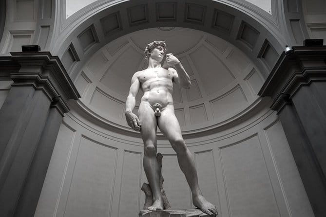 Guided Skip-the-Line Tour of Florence’s Accademia Gallery - The small-group advantage: why a max of 9 changes the feel