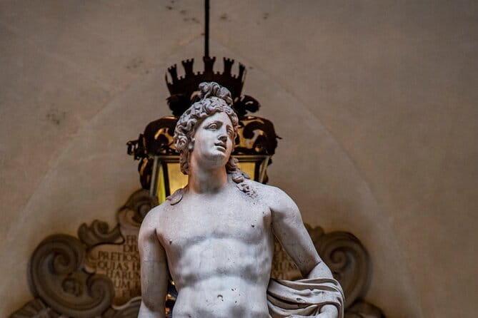 Guided Tour of Florence by Night - Piazza di Santa Croce to Duomo: How the Walk Is Set Up