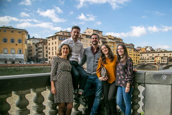 Guided Tour of Florence by Night - Piazza della Signoria: Renaissance Statues, Uffizi Side Glances, and Palazzo Vecchio