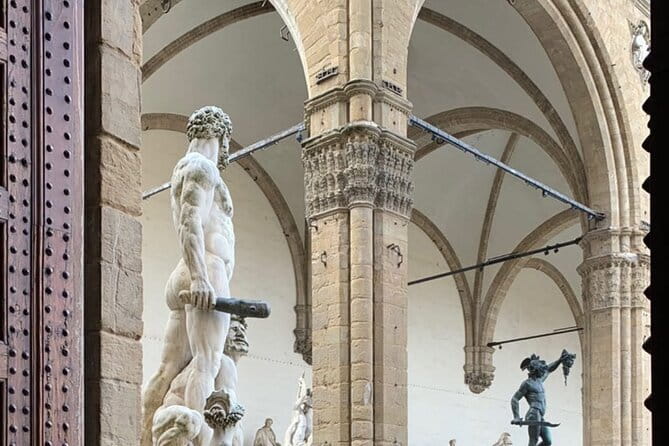 Guided Walking Tour of Florence – Duomo & Historic Squares - Duomo and Piazza San Giovanni: the biggest names, tightly framed