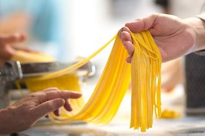 Hands on Deluxe Traditional 4-course dinner with fresh pasta - Dietary Safety: Intolerances Can Be Adjusted, Severe Celiac Can’t