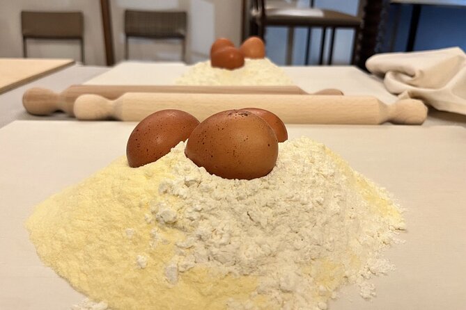 Hands-On Pasta and Tiramisu Class in a Florentine Palace - Price and value: what $57.65 really buys you in Florence