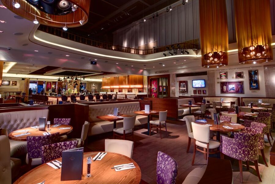 Hard Rock Cafe Florence with Set Menu for Lunch or Dinner - Who should book this (and who should skip)