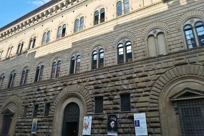 Heart of Florence Guided Walking Tour - Palazzo Medici Riccardi and San Lorenzo: Florence before you even reach the Dome