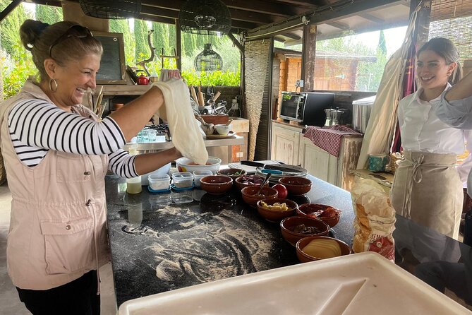 Home Made Pizza Cooking Class in Tuscany with small group - Key highlights at a glance
