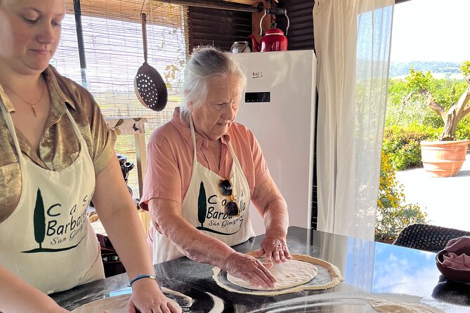Home Made Pizza Cooking Class in Tuscany with small group - Price and value: is $180.24 worth it?