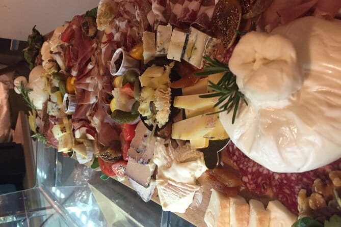 Italian Charcuterie & Cheese Board with Wine or Beer Pairing - Florence Oltrarno: Why This Cheese and Charcuterie Stop Works