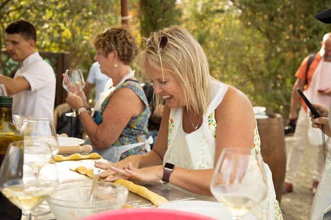 Italian Cooking Class and Wine Tasting in Tuscany - Meeting point in Ulignano and how to plan your timing