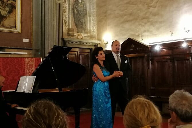 Italian Opera Concert Ticket in Florence’s Santa Monaca Church - The 9:15pm schedule (and how to avoid rushing)