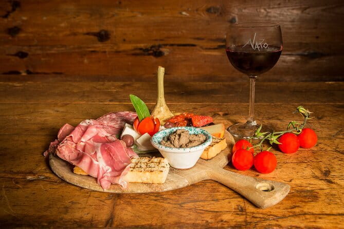 Italian Opera in Santa Monaca Church with Dinner - Comfort and Dress Code: Smart Casual, Plus Heat Prep