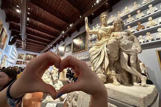 Kid-Friendly Florence Accademia Tour w Michelangelo's David & City Wonders - The route: Piazza della Signoria area to the Accademia in one smooth morning