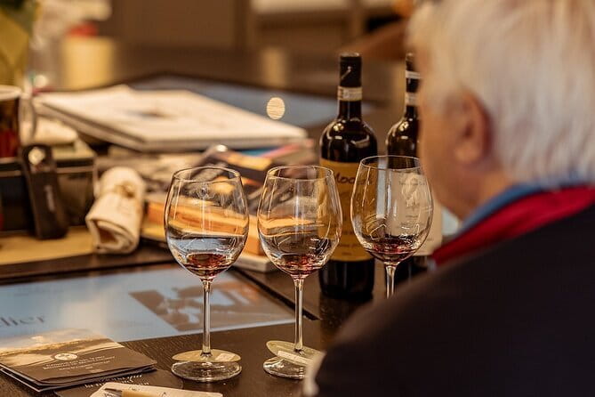Lands of Brunello wine Pienza and Montalcino with Gourmet Lunch - A long, scenic Florence-to-Val d’Orcia morning