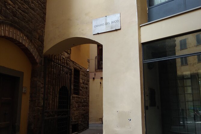 LGBTQ + friendly Renaissance Gay life in Florence tour - Gay Renaissance Florence with Mila Lavorini: the tone of the tour