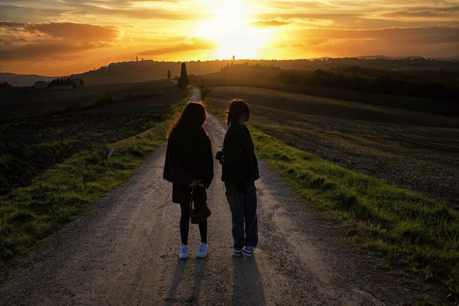 Magic Tuscany Tour - The first viewpoint stop: fast photos before the long scenic stretch
