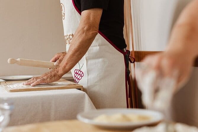 MaMa Florence: The Art of Corzetti - Hands-On Pasta Class - Chef Filippo in English: Clear Teaching in a Small Group