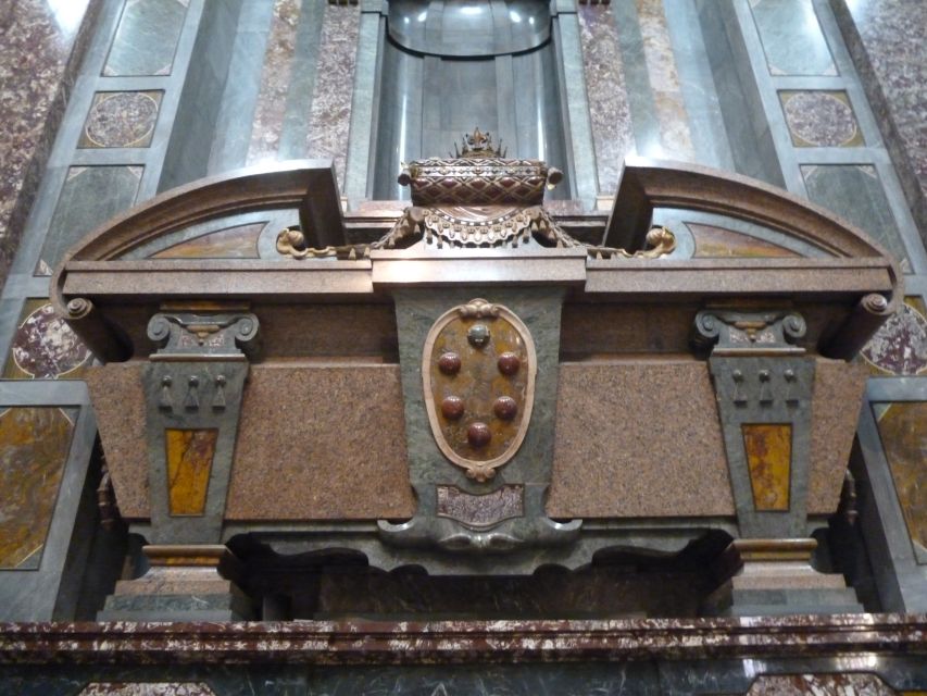 Medici Chapels Private Tour - Price and value: $240.73 per person for a private, ticketed art-and-story stop