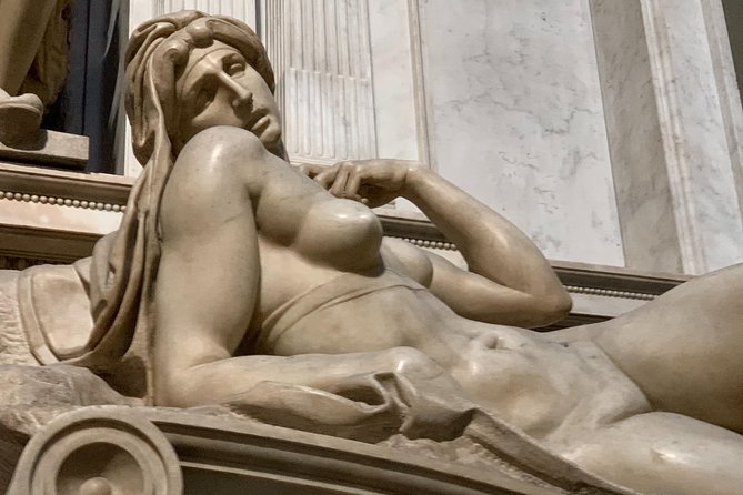 Medici Chapels Private Tour - Step inside the crypt first: graves, rank, and art in one flow