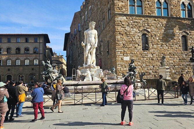 Michelangelo’s David & Medici Treasures Accademia Gallery Tour - Piazza della Signoria Finish: Palazzo Vecchio and the Neptune Fountain