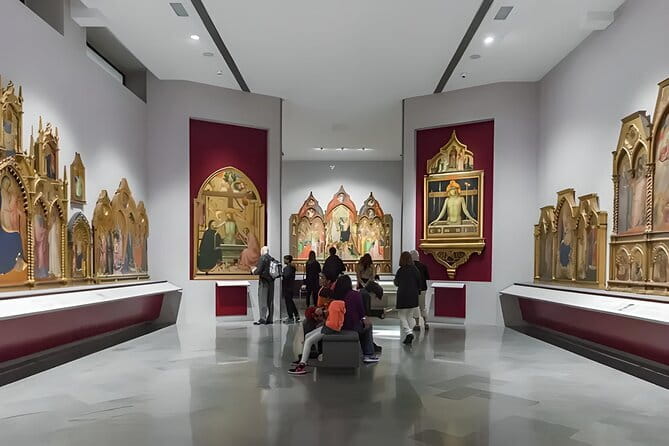 Michelangelo’s David Statue Fast Track Tickets - Prisoner’s Gallery: Seeing Michelangelo’s process up close