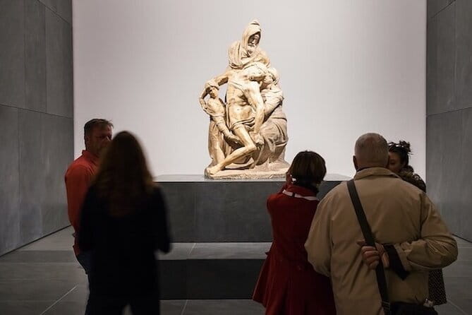Michelangelo Sculpture Tour in Florence with Skip the Line Ticket - Why this Michelangelo sculpture tour feels different in Florence