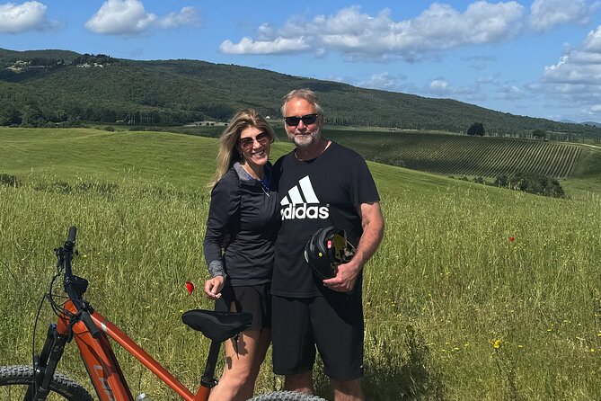 MONTALCINO Private E-Bike & Brunello Winery Experience - Who should book this, and who should skip it