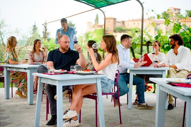 Montefioralle Winery - Tour and Wine Tasting in Chianti - Hospitality: when the owner (or a main host) runs the show