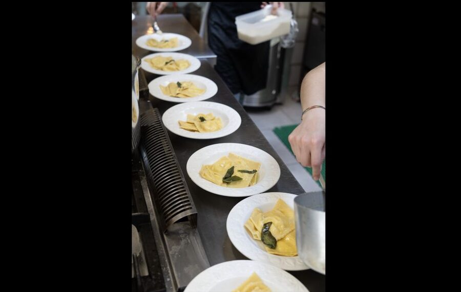 Neighborhood shopping & Homemade Pasta ! - Tasting what you made: wine, beer, or soft drink included