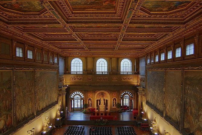 Palazzo Vecchio Morning Guided Tour - Small Group - Palazzo Vecchio’s bigger-than-you-think story: Roman roots to Medici rule