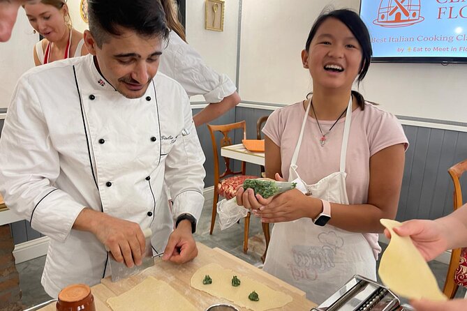 Pasta Making Class with Dinner and Wine in Florence - The sing-along contest with wine prizes