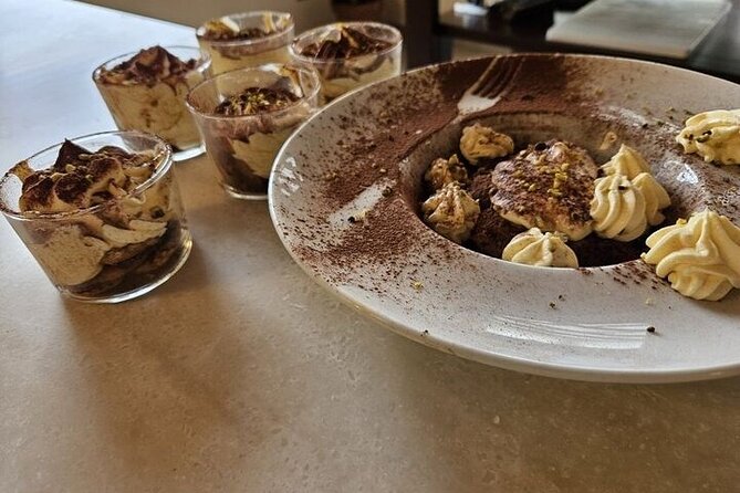Pasta & Tiramisu Cooking Class + Italian Market Tour in Florence - Getting started at Cucineria La Mattonaia (the meeting point vibe)