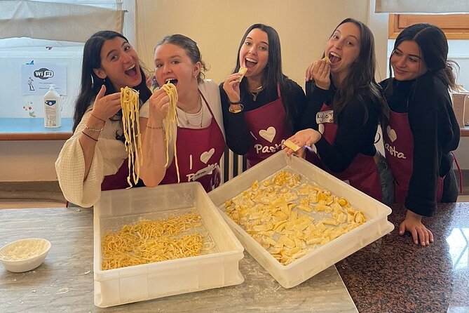 Pastamania - Florence Pasta Making Class - Your meal: homemade pasta with Tuscan wine (plus dessert)