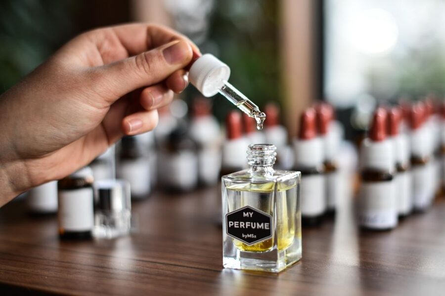 Perfume Creating Workshop in the city center - Quick hits before you go