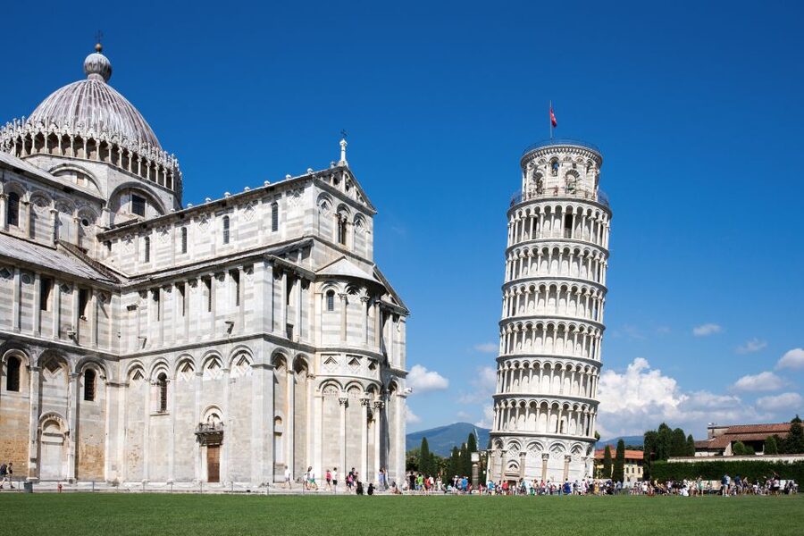 Pisa and Lucca: Private Full-Day Tour by Deluxe Van - Who This Tour Fits Best