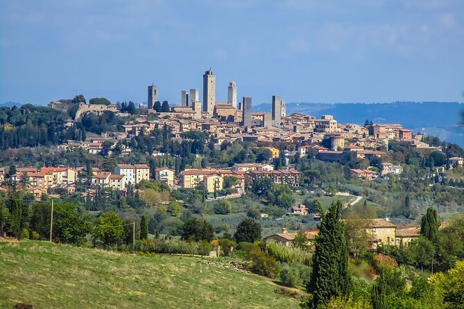 Pisa and San Gimignano Tour from Florence - The Tuscany drive between Pisa and San Gimignano
