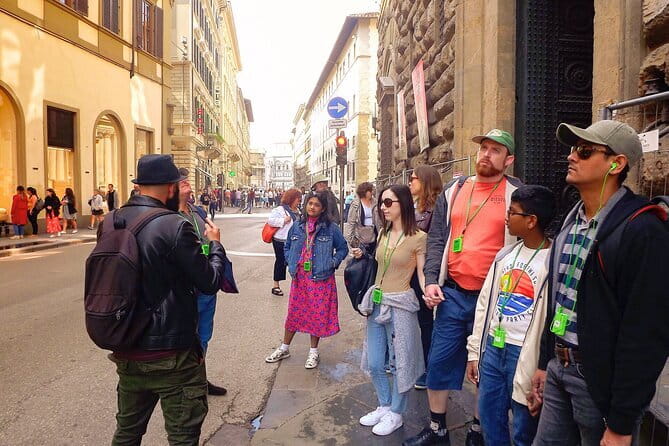 Power and Prestige: The Medici Walking Tour of Florence - Where the Tour Starts: Hard Rock Cafe to Get Your Bearings Fast