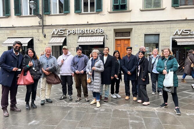 Priority Access to Michaelangelo's David Guided Tour - Via de’ Pucci Meeting Point: Easy to Find, Close to Transit
