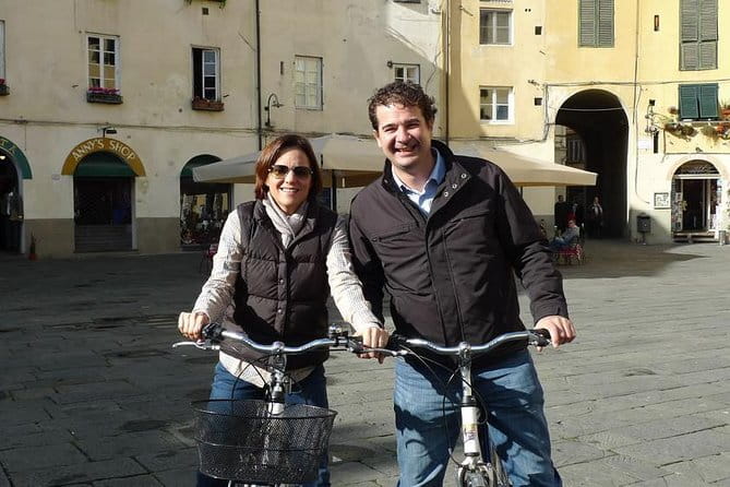 Private Day Tour: Pisa and Lucca from Florence - Stop 1 in Pisa: Leaning Tower Area + Cathedral, Cemetery, and Baptistry Time